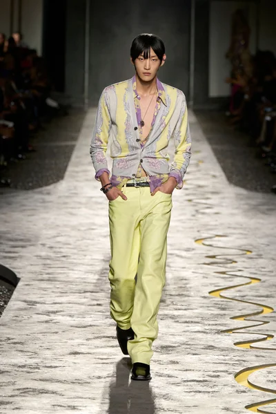 Look 58